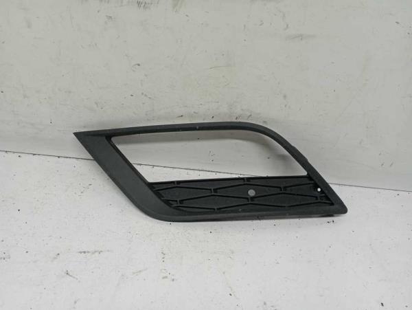 PARECHOC GRILLE PRISE D'AIR GAUCHE SEAT - Vue 1